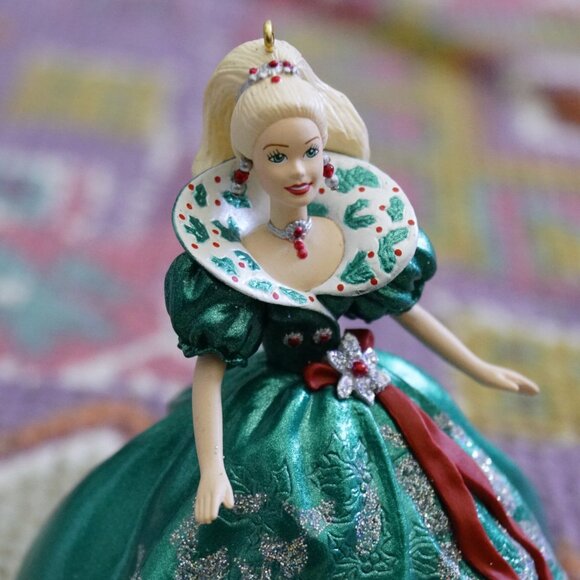 Vintage 1995 NEW IN BOX "Holiday Barbie" Hallmark Keepsake Ornament - Picture 8 of 9